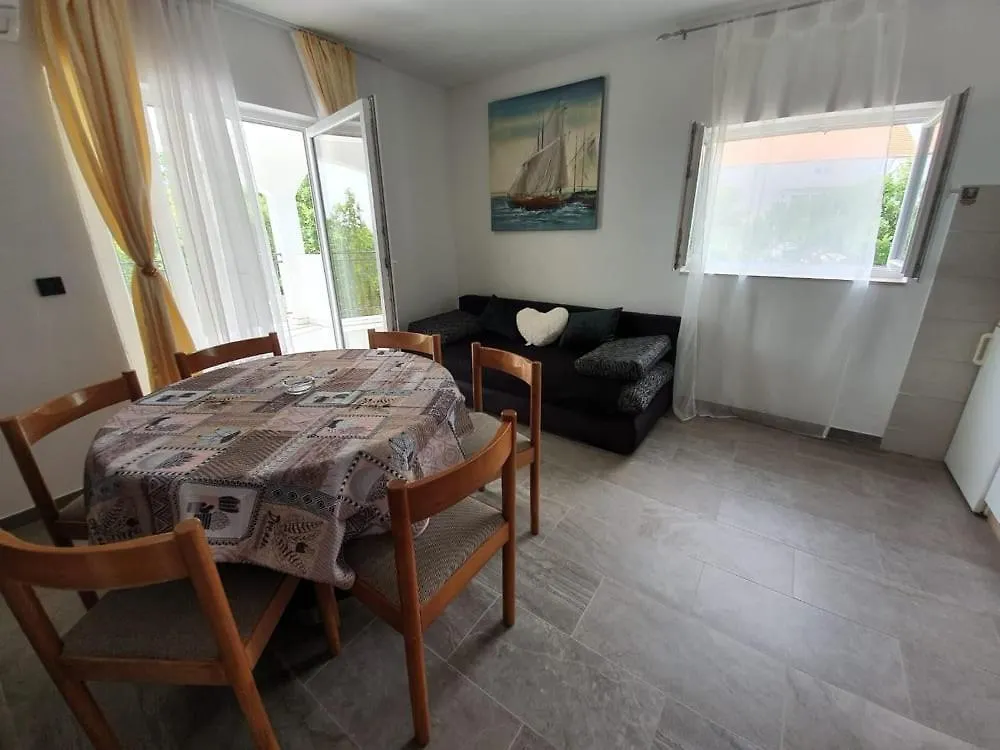 Apartamento Apartmani Lucija Maslenica