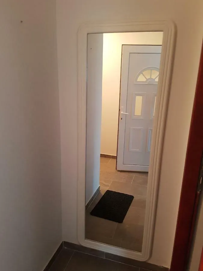 Apartmani Lucija Maslenica